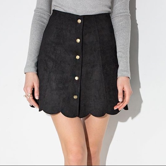 NWT American Eagle Suede Scallop Skirt - Picture 2 of 7